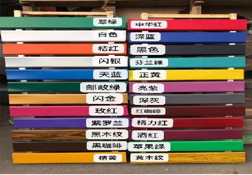 屏边做招牌可以用哪些材料？